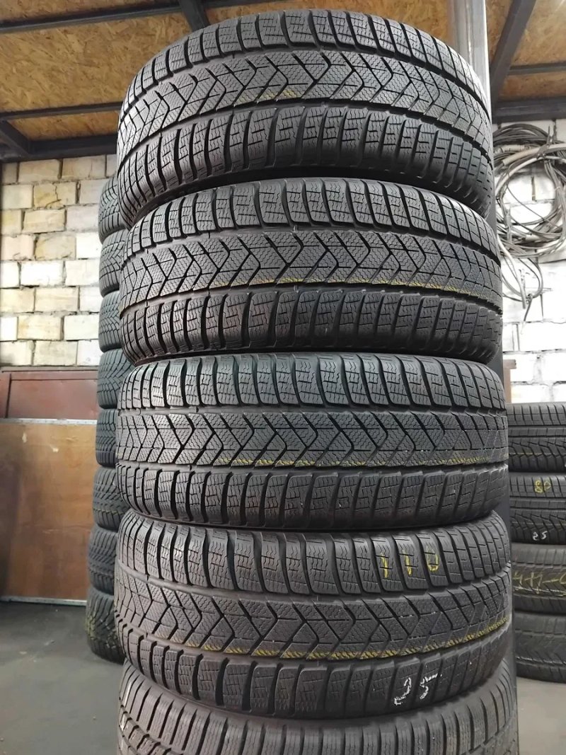 Шини бу 235/45 R18 Pirelli Sottozero 3 Комплект Зима — фото 5