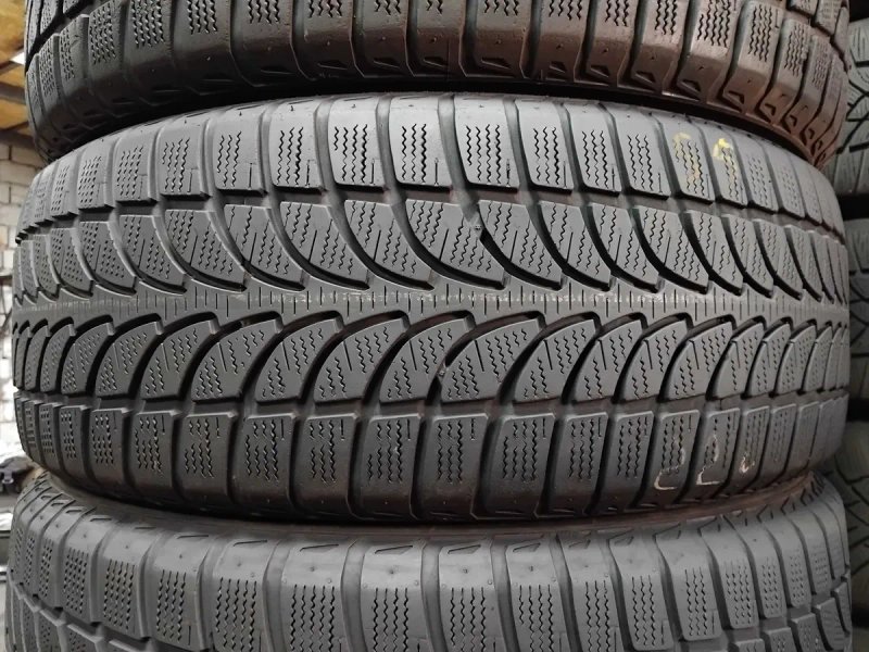 Шини бу 235/60 R18 Bridgestone Blizzak LM80 Комплект Зима — фото 2