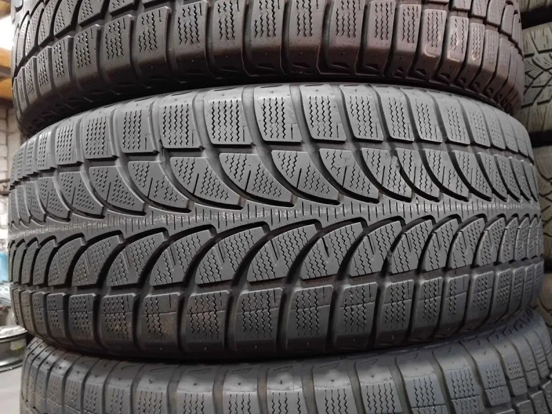 Шини бу 235/60 R18 Bridgestone Blizzak LM80 Комплект Зима — фото 3