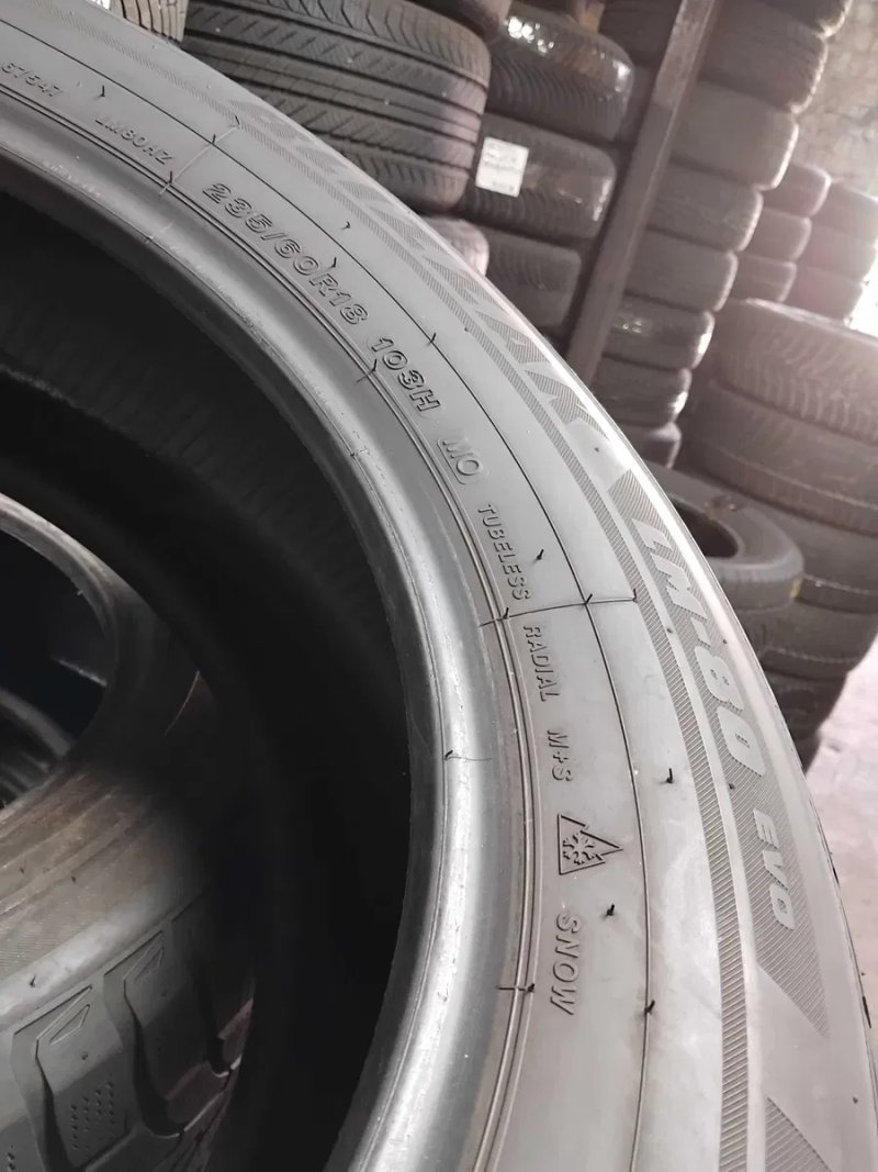 Шини бу 235/60 R18 Bridgestone Blizzak LM80 Комплект Зима — фото 8
