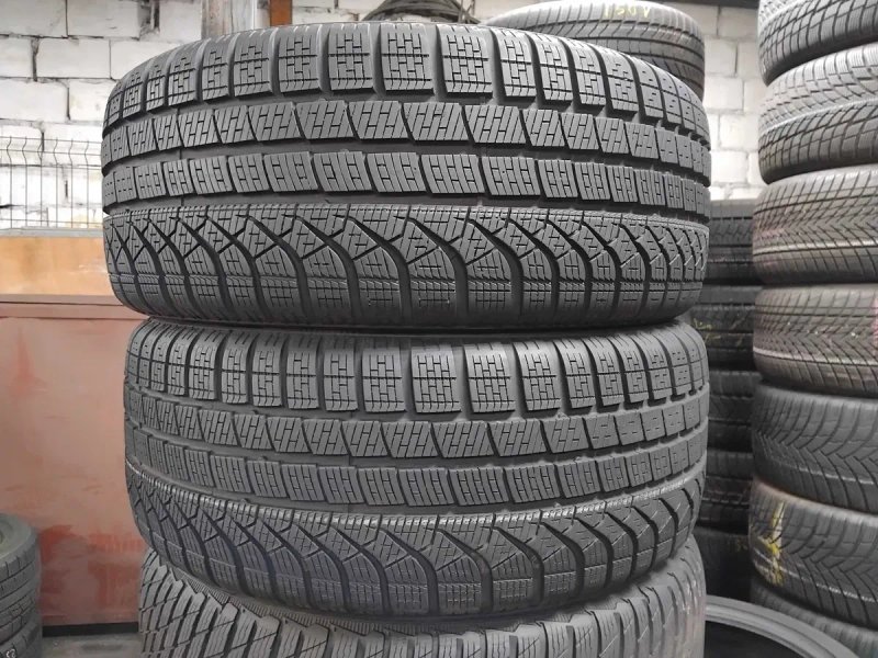 Шини бу 245/40 R19 Pirelli P Zero Winter Пара Зима — фото 3