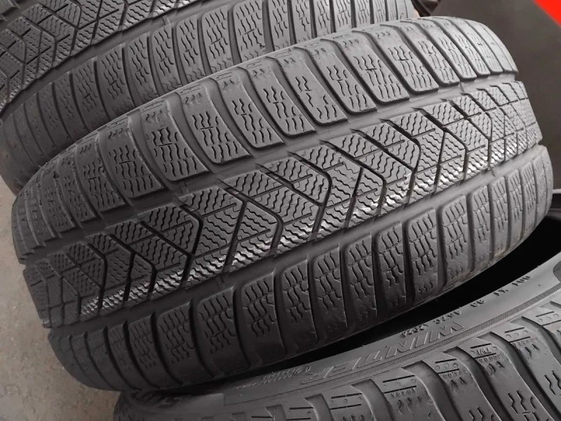 Шини бу 245/40 R19 Pirelli Sottozero Winter Ran Flat Комплект Зима — фото 3