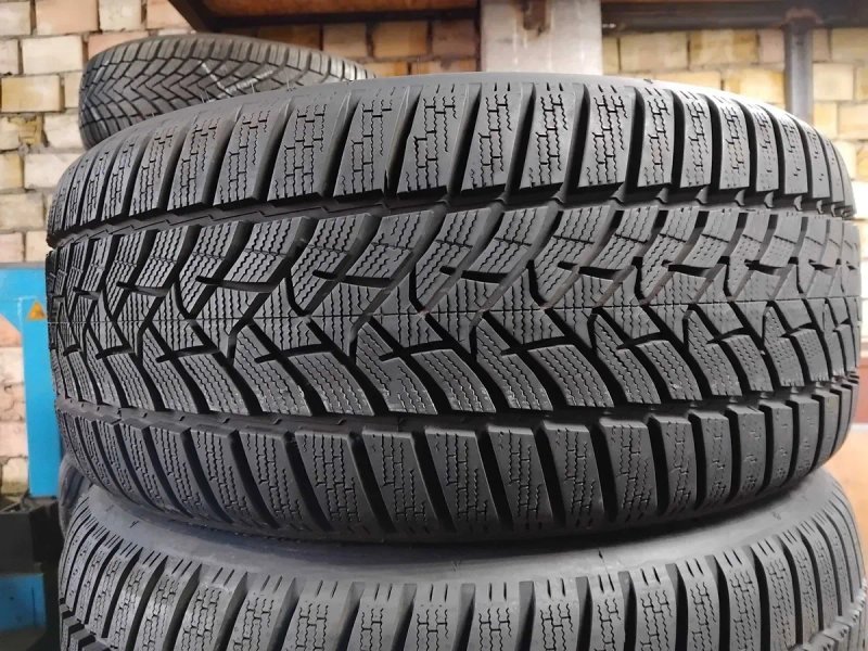 Шини бу 245/45 R18 Dunlop Winter Sport 5 Комплект Зима — фото 4