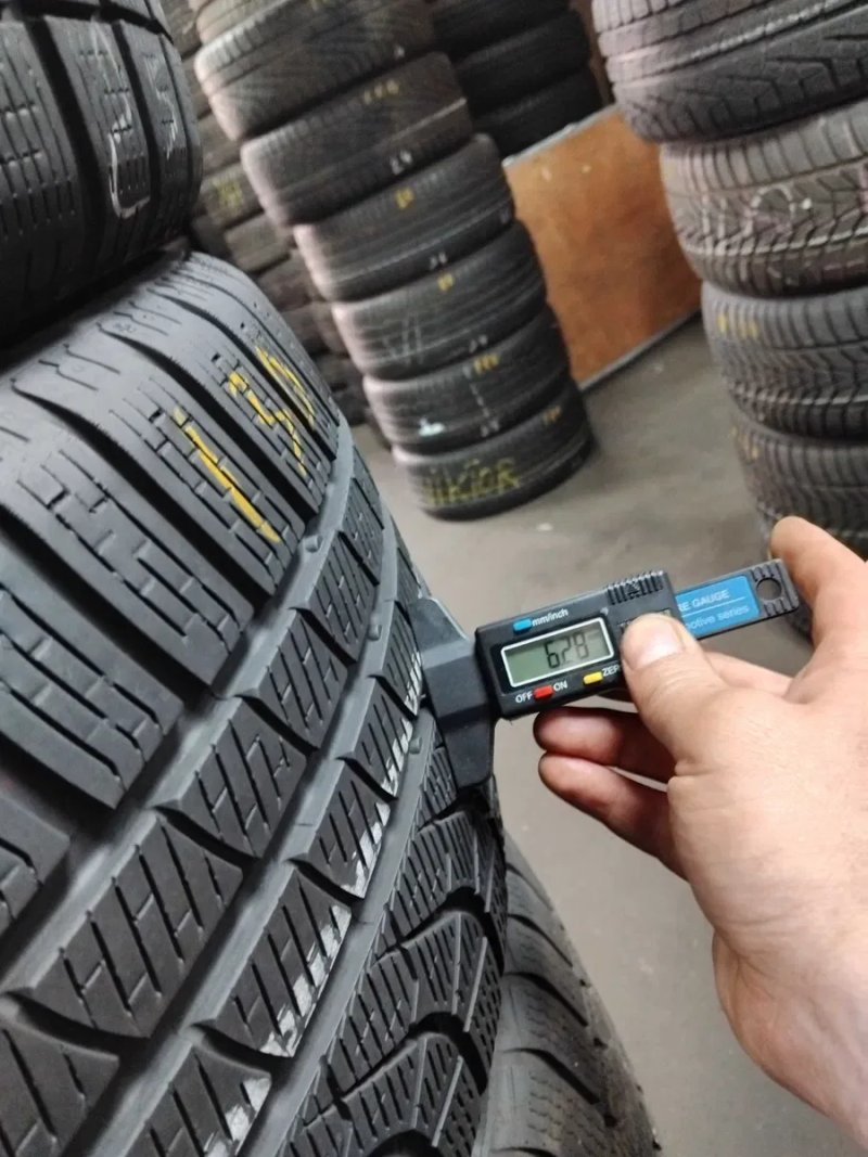 Шини бу 255/40 R19 Pirelli P Zero Winter Пара Зима — фото 5