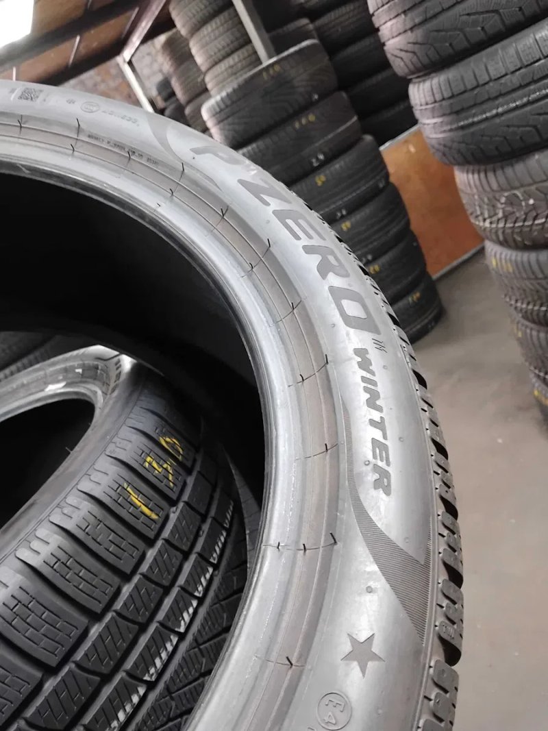 Шини бу 255/40 R19 Pirelli P Zero Winter Пара Зима — фото 6