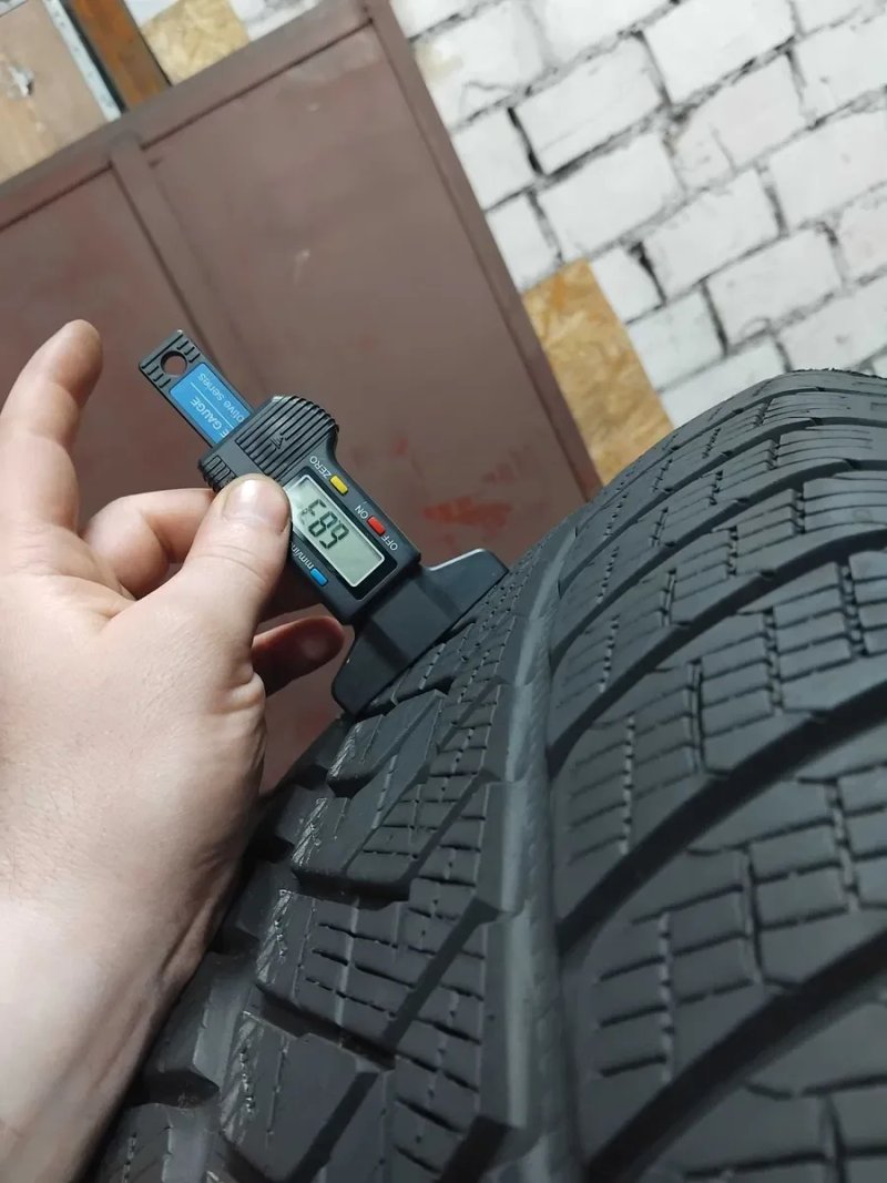 Шини бу 255/50 R19 Pirelli Scorpion Winter Ran Flat Комплект Зима — фото 7