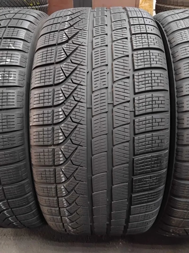 Шини бу 275/40 R19 245/45 R19 Pirelli P Zero Winter Комплект Зима — фото 3