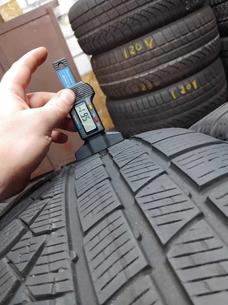 Шини бу 275/40 R19 245/45 R19 Pirelli P Zero Winter Комплект Зима — фото 7