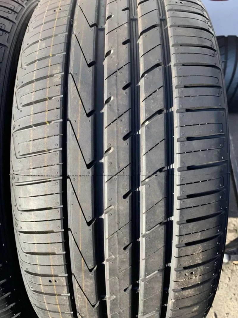 Шини демо нові 235/50 R19 Hankook  літо 2024р — фото 2