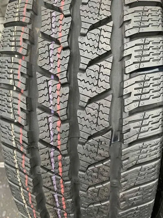 Шини нові 215/60 R16C Continental зима — фото 3