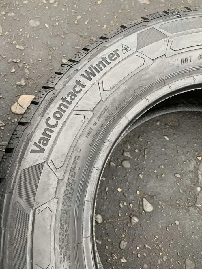 Шини нові 215/60 R16C Continental зима — фото 6
