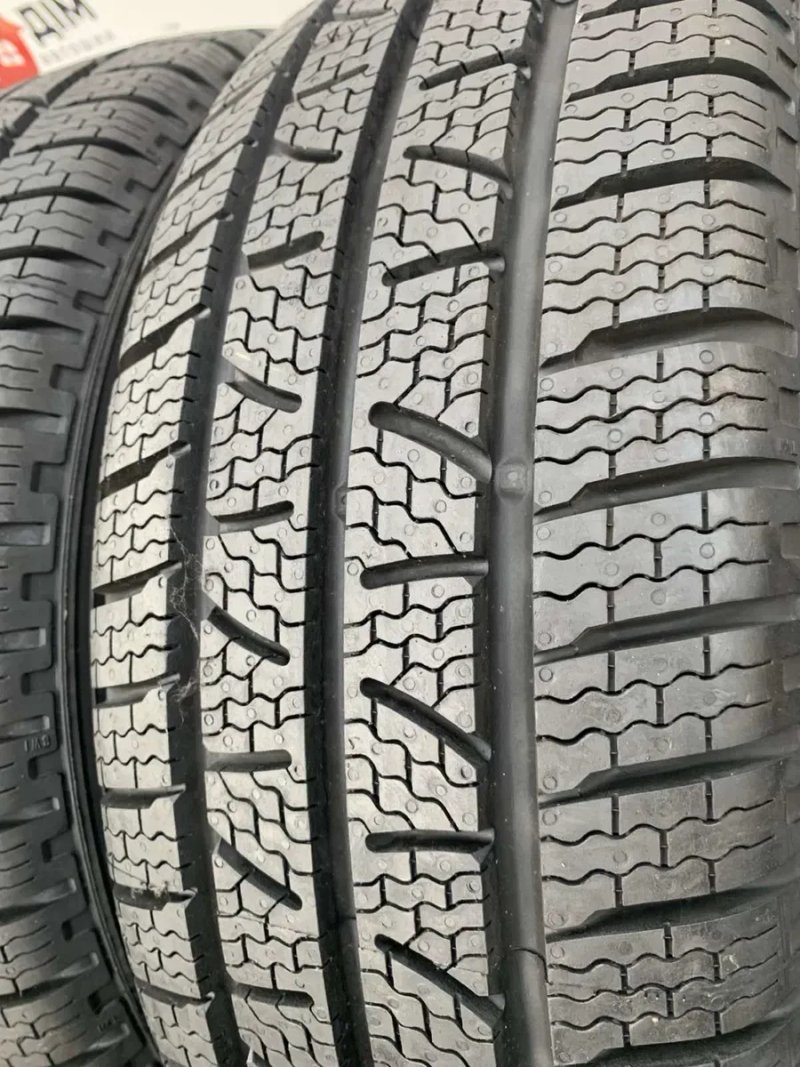 Шини нові 215/60 R16C Pirelli зима, нові 215 60 16C — фото 3