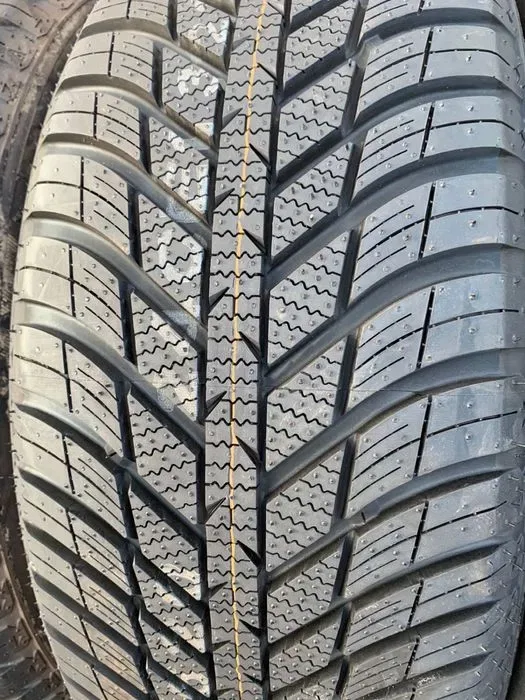 Шини нові 225/55 R16 Nexen зима 2024 — фото 2