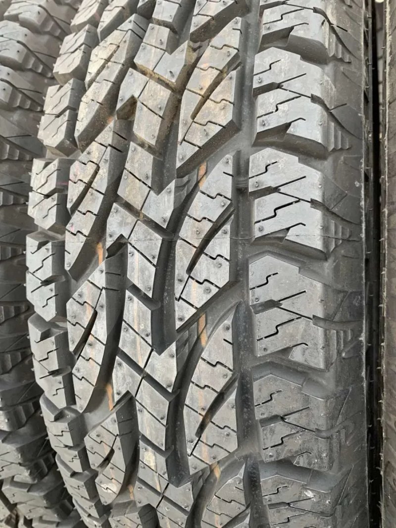 Шини нові 225/75 R15 Bridgestone — фото 2