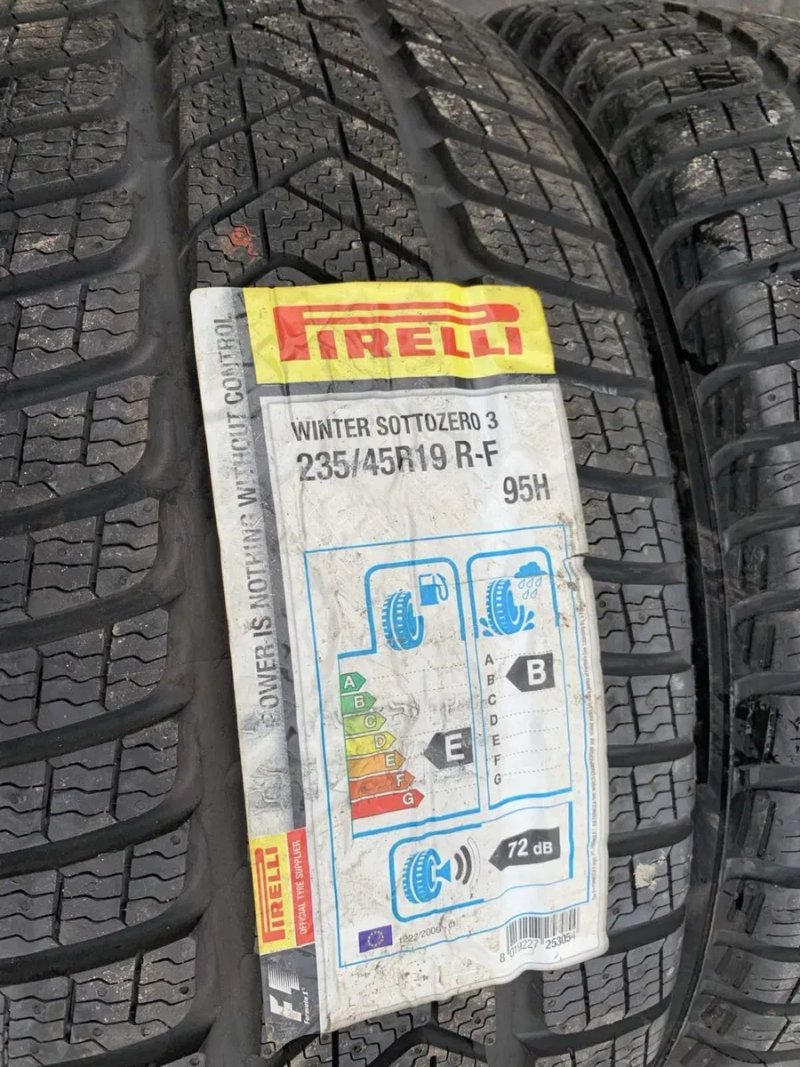 Шини нові 235/45 R19 Pirelli RFT  зима — фото 3