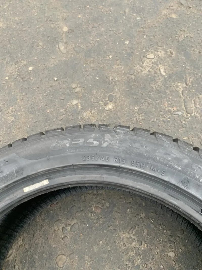 Шини нові 235/45 R19 Pirelli RFT  зима — фото 5