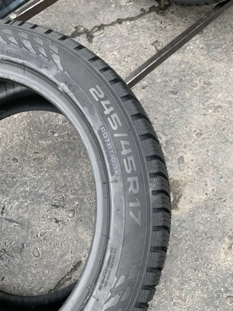 Шини нові 245/45 R17 Nokian зима, 2023року — фото 6