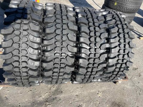 Шини нові болотяні 235/75 R15 Trekker off road 235 75 15