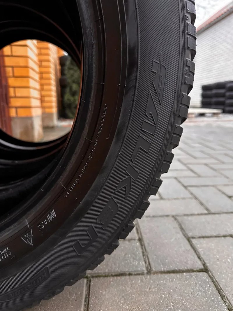 Шини Резина 215/65/R17 Зима 7,5мм Falken З Німеччини Шины — фото 5