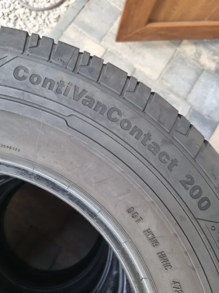 Шини Резина 225/75 R16c Continental  Conti  Van Contact  Комплект Літо — фото 6