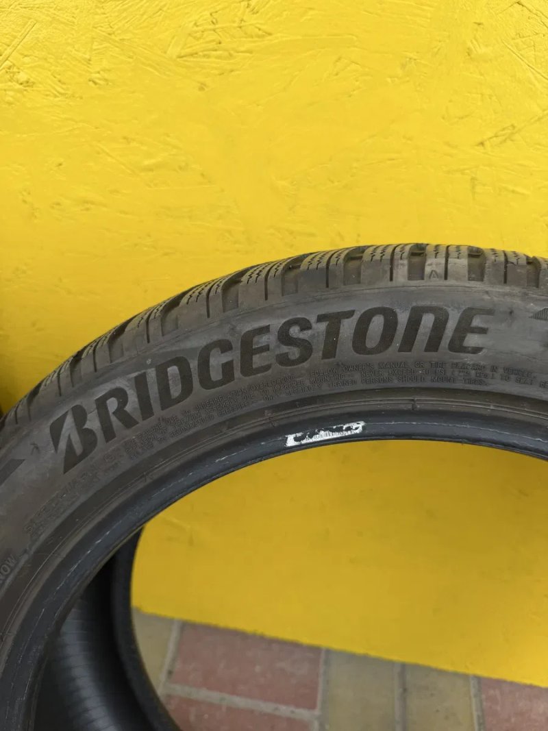 Шини Резина 245.45 R18 Bridgestone Fulda Зима — фото 7