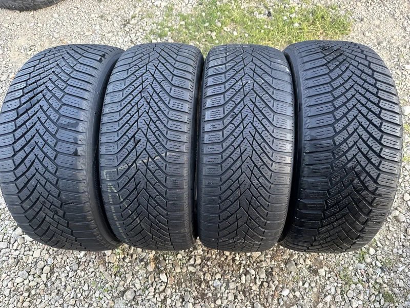 Шини зима 22 рік 225/50 R17 Yokohama комлект резини — фото 2