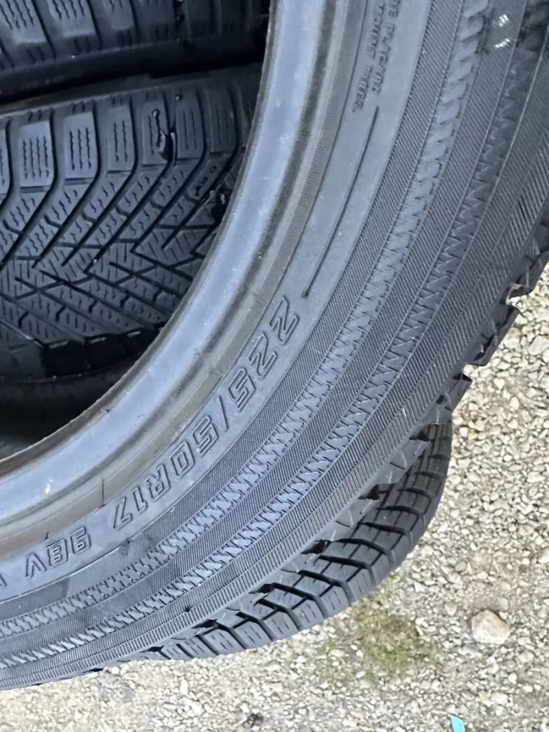 Шини зима 22 рік 225/50 R17 Yokohama комлект резини — фото 6