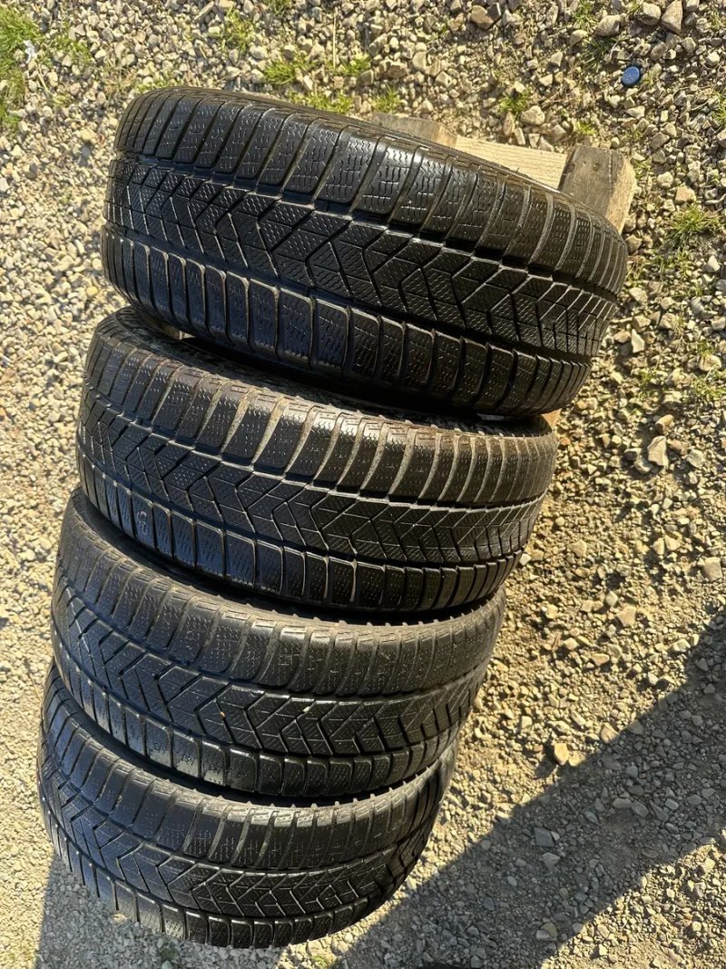 Шини зима 245/45 R18 Pirelli резина комплект — фото 3