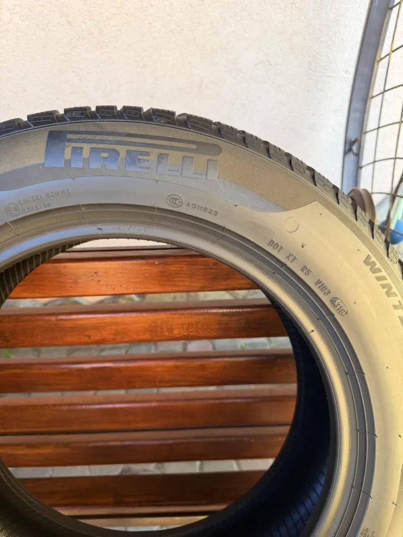 Шини зимові 225/60 R18 (104H) Pirelli Sottozero3 — фото 7