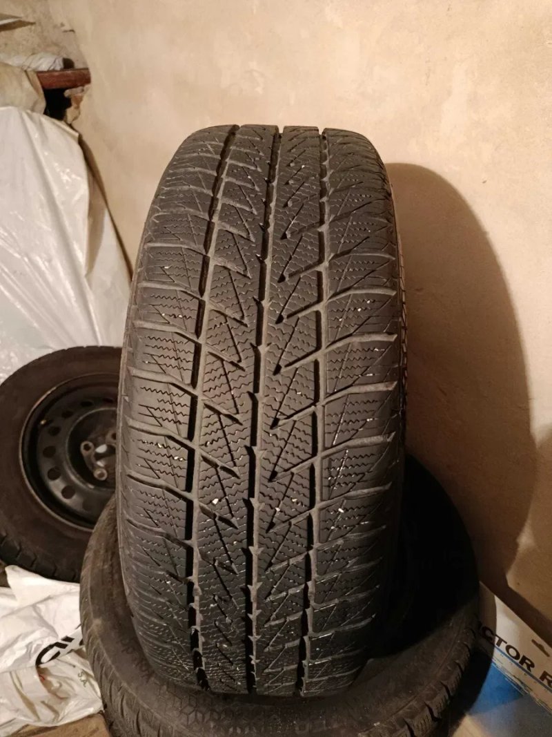 Шини зимові BestDrive Winter у розмірі 205/55 R16 — фото 4