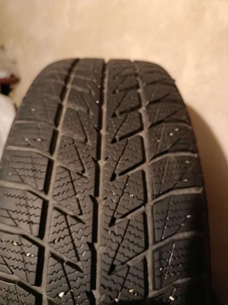 Шини зимові BestDrive Winter у розмірі 205/55 R16 — фото 6