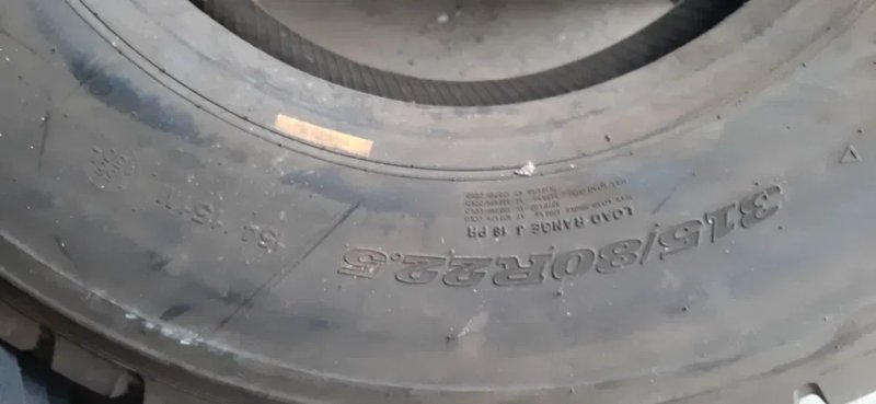 Шины б.у R-22.5 315-70-80 руль и ведучка — фото 3