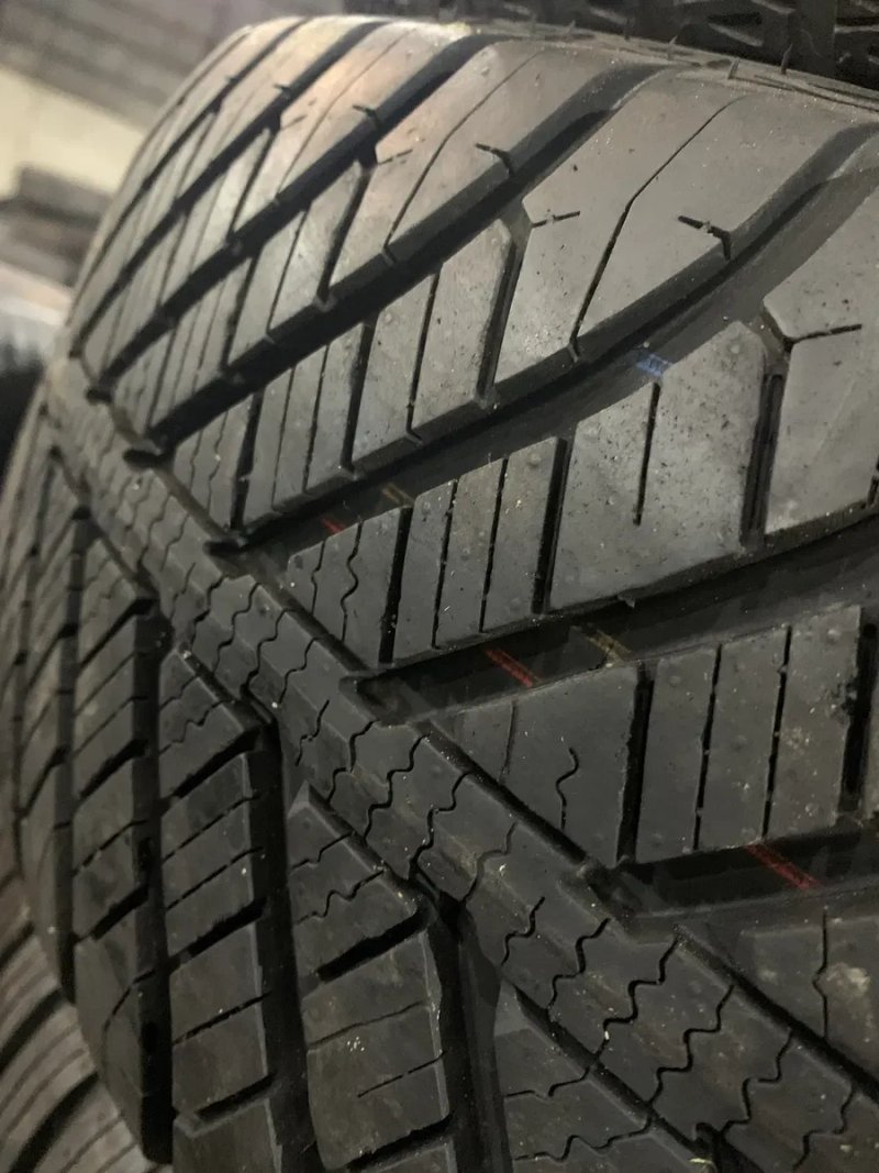 шины б/у всесезон 215/60 R17 Goodyear Vector 4S — фото 2