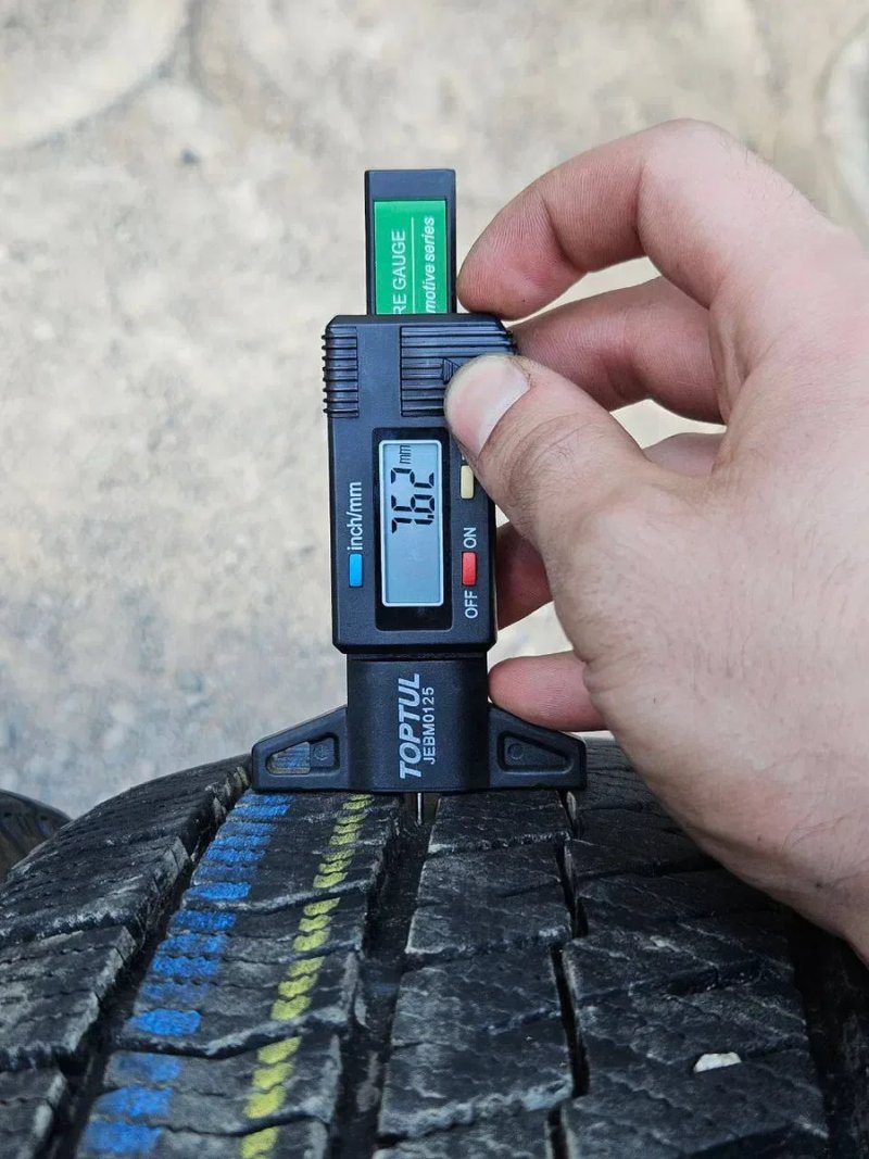 Шины БУ 205 60 R 16 Bridgestone blizzak vrx2 Зима Комплект резина — фото 5