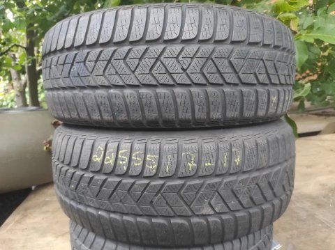 Шины зима 225/55R17.