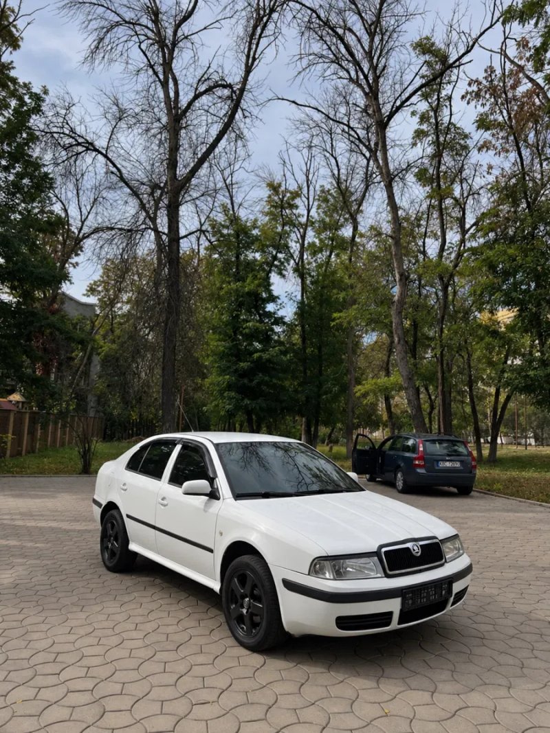 Шкода тур 1.9тді — фото 4