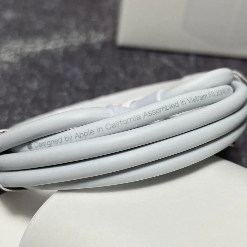 Швидка зарядка 20W для iPhone • Оригинал ОЕМ • Блок + кабель Lighting 1M — фото 4