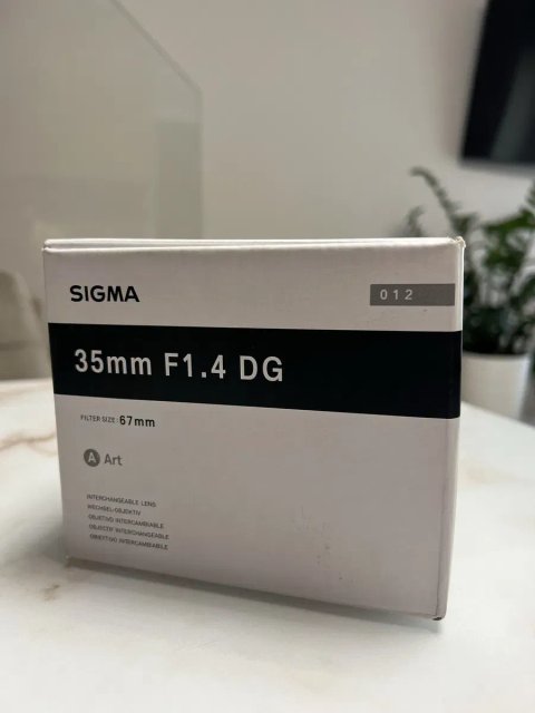Sigma AF 35mm f/1.4 DG HSM Art Canon