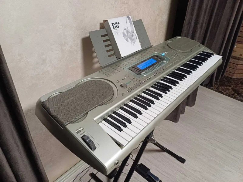 Синтезатор Casio WK-3300, 76 клавіш, цифрове піаніно !!! — фото 5