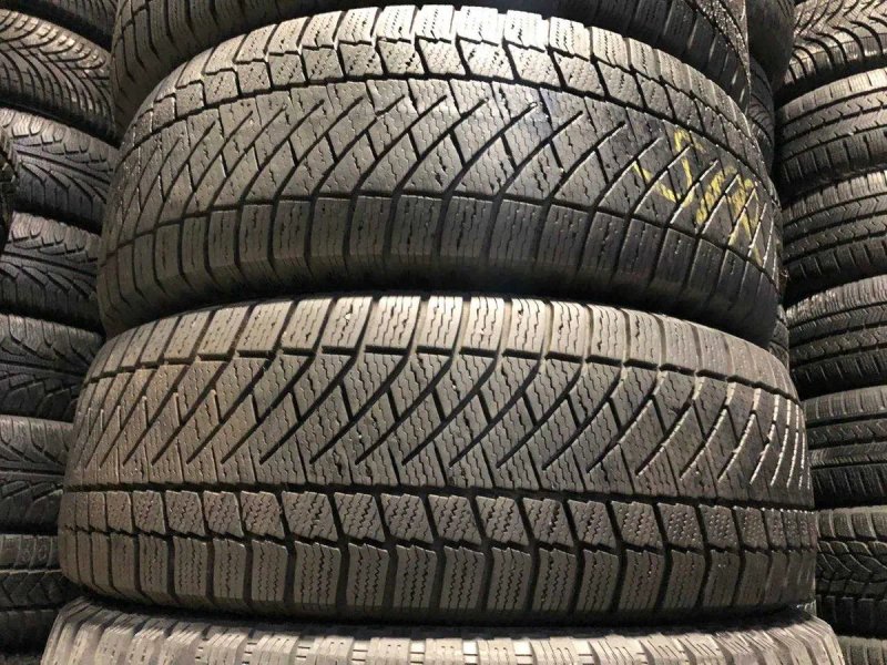 Склад бу коліс‼️ 235 40 19 зима літо резина колеса шини автошини — фото 2