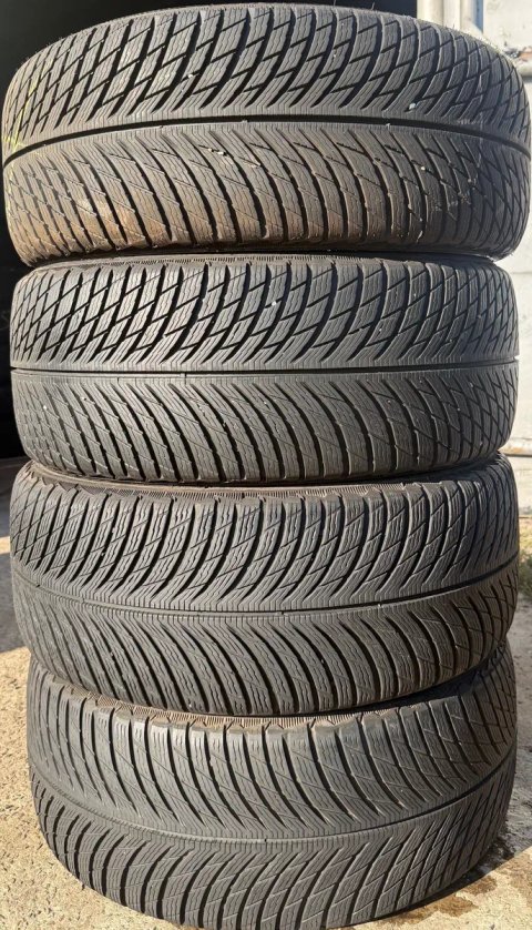 Склад шин б/в. 225/45 R18 Michelin Pilot Alpin 5