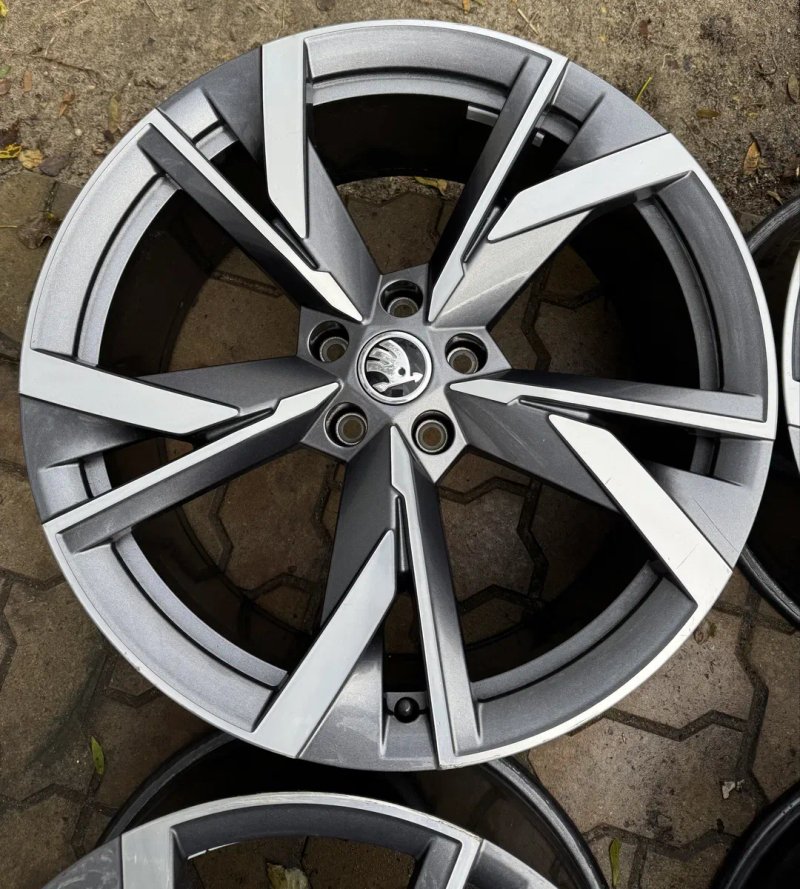 Skoda Eniaq R20 диски Volkswagen ID R20 — фото 6