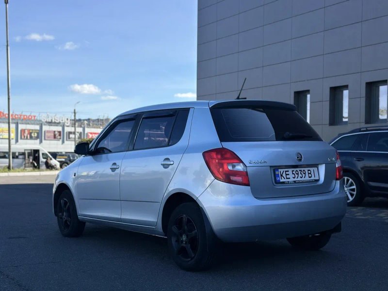Skoda Fabia 2 FL 2013  1.4 бензин, шкода фабия, фабія 2 — фото 3