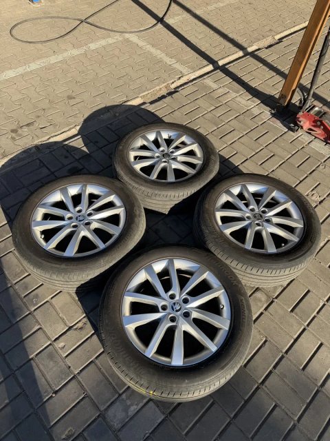 Skoda Kodiaq R18 Hankook 235/55 R18 Шкода Кодіак Окатвія А5 А7 VW