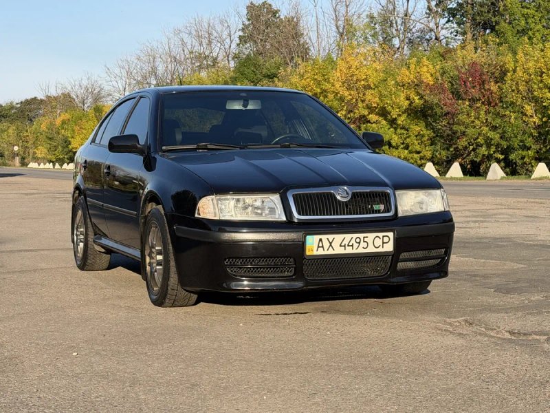 Skoda Octavia - 2007  1.8 газ/бенз — фото 2