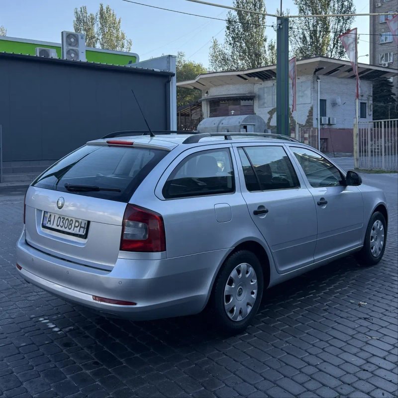 Skoda Octavia A5 рестайлинг 2010 год свіжопригнанна — фото 2