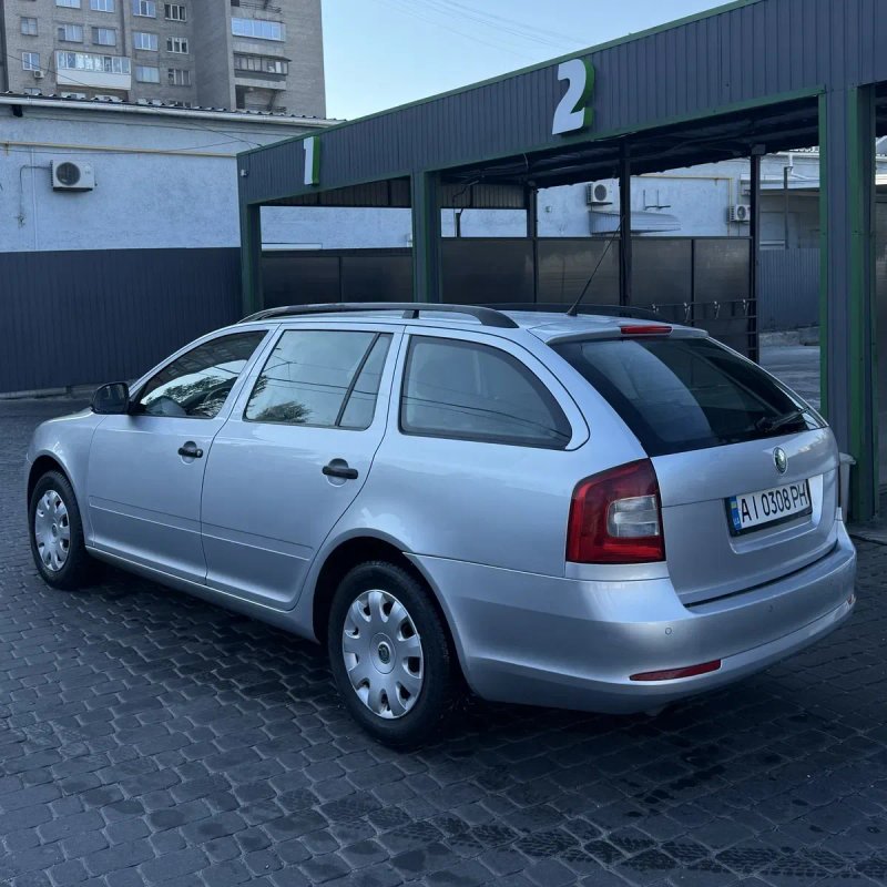 Skoda Octavia A5 рестайлинг 2010 год свіжопригнанна — фото 3
