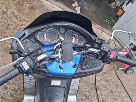 скутер Honda forza 250