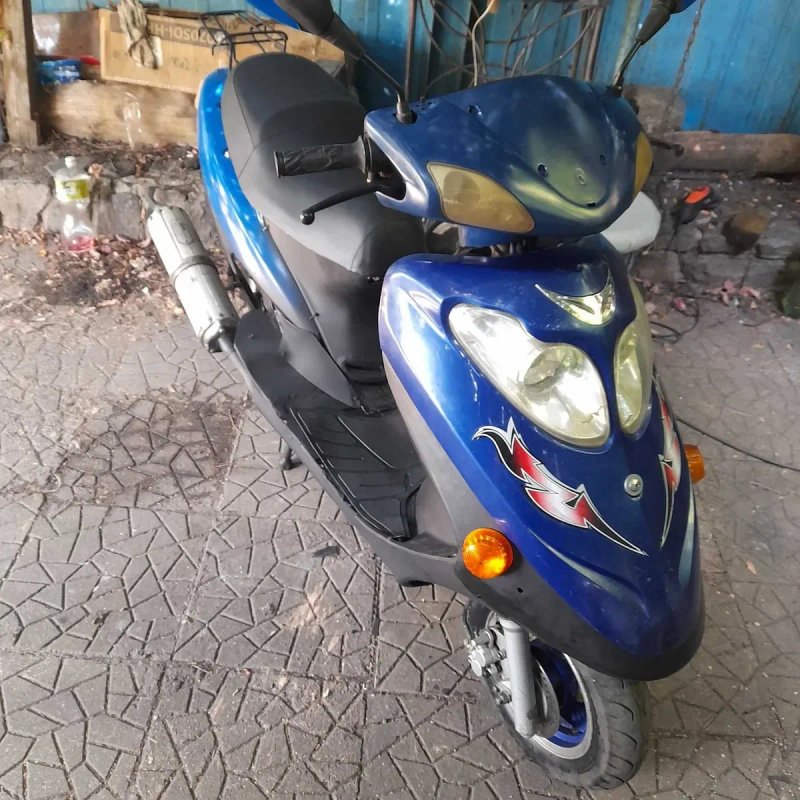 скутер, мопед Viper Fantom 150 — фото 2