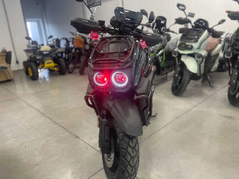 Скутер новий  Vilardo TANK PRO  180 у Рівному в Artmoto! — фото 2
